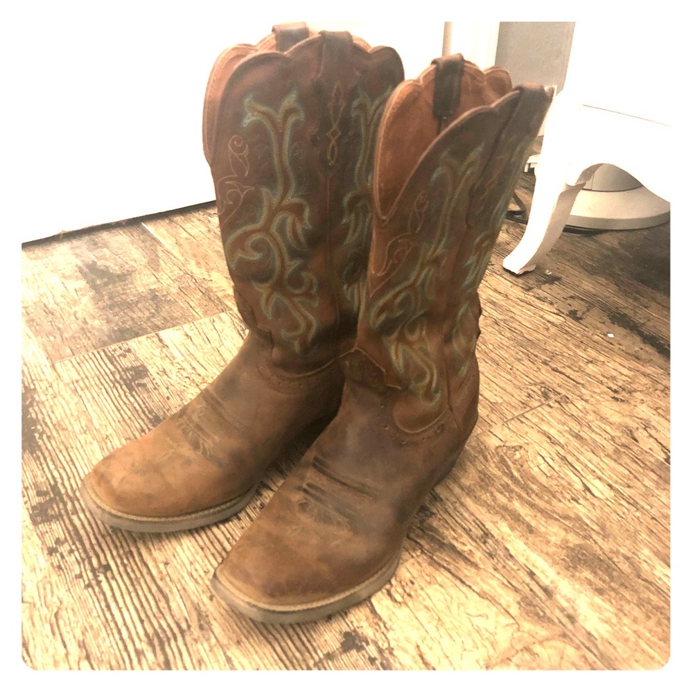 Gently Worn Justin Boots